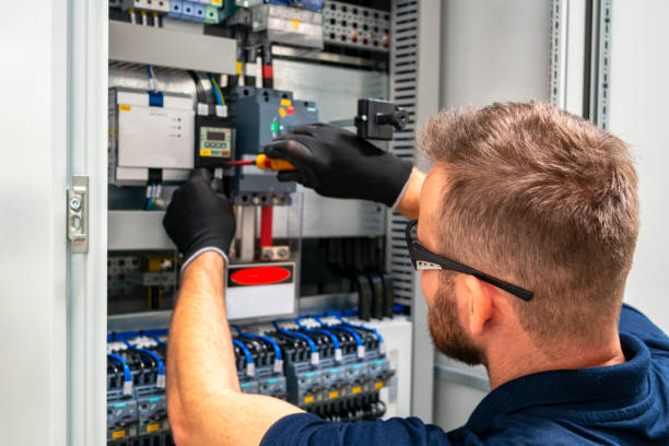 Best Licensed Electrician  in Coolidge, AZ